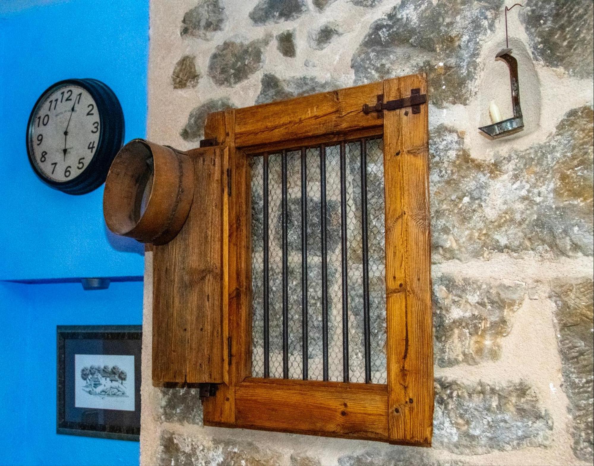 Cal Premset Turisme Rural * Arnes